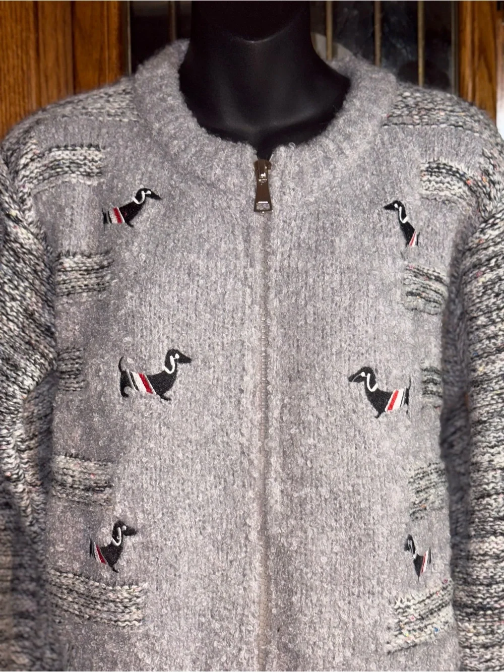 DOG EMBROIDERED DOUBLE ZIP-UP KNITTED CARDIGAN